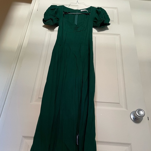 NWOT Reformation Lacey dress - Picture 2 of 4